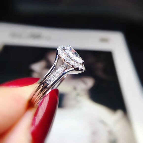 💥Elegant Three Layer Water Drop Zircon Romantic Pear Ring for Women,MARR9026 - Picture 4 of 6